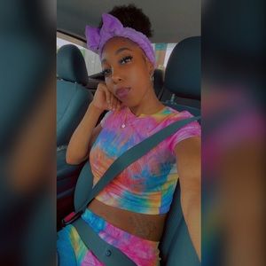 Meet your Posher, Abeautii